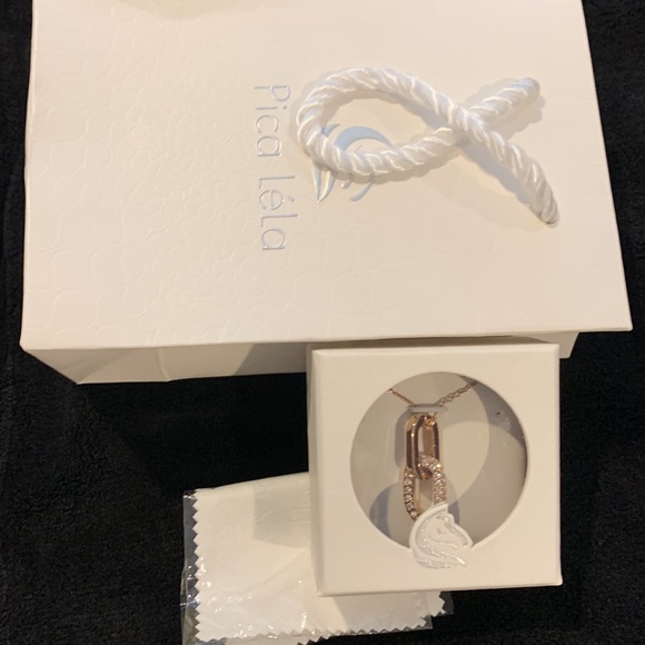 Pica Lela necklace - Picture 8 of 9